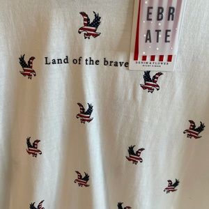 NWT‎ denim & flower patriotic t shirt large